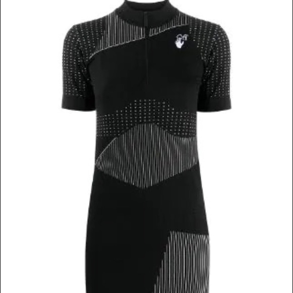 Off-white dress only wore this once the dress has been dry cleaned ready to go!